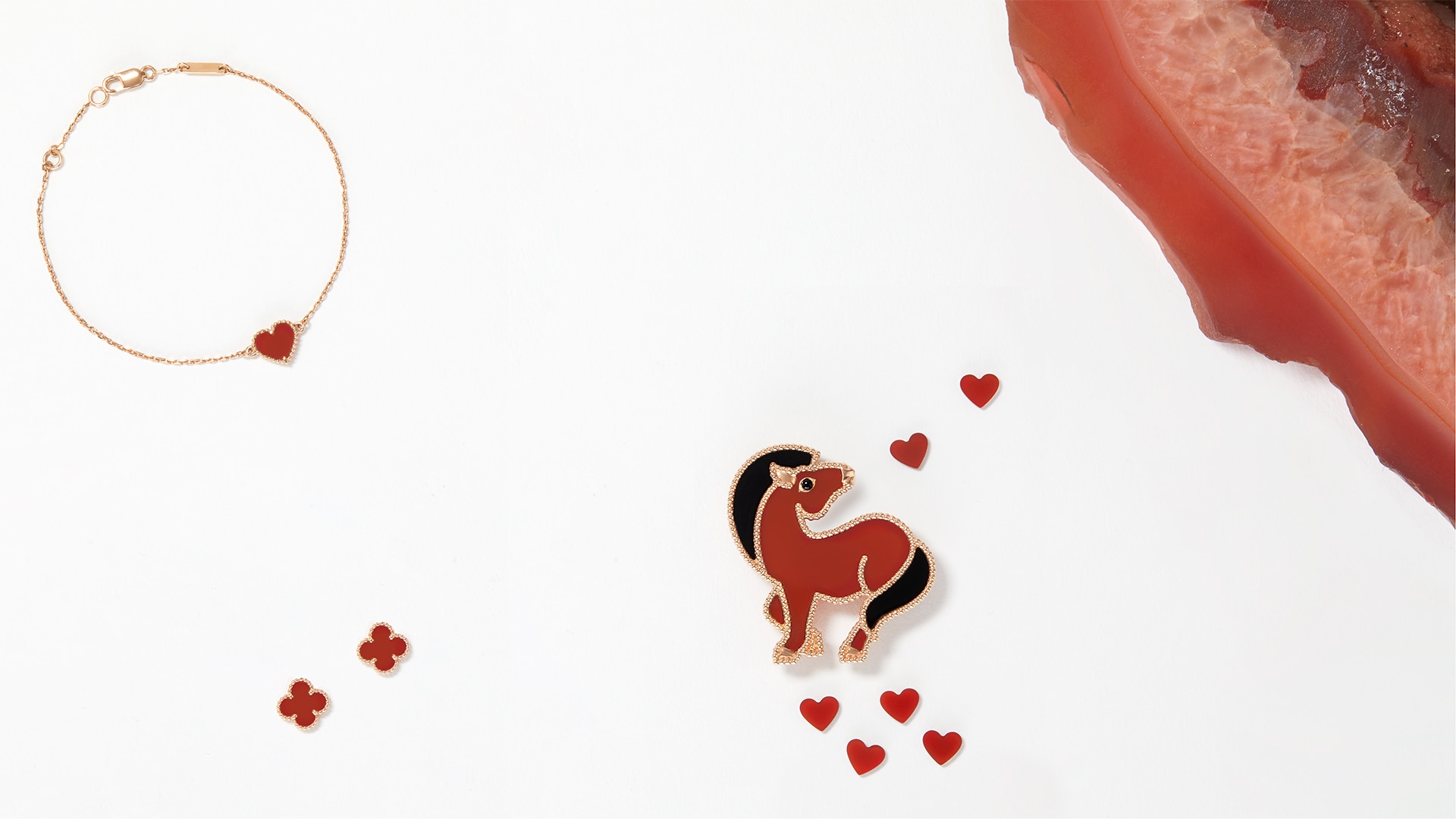 Final polishing, Lucky Animals Squirrel clip, rose gold, carnelian, tiger eye, onyx, Van Cleef & Arpels