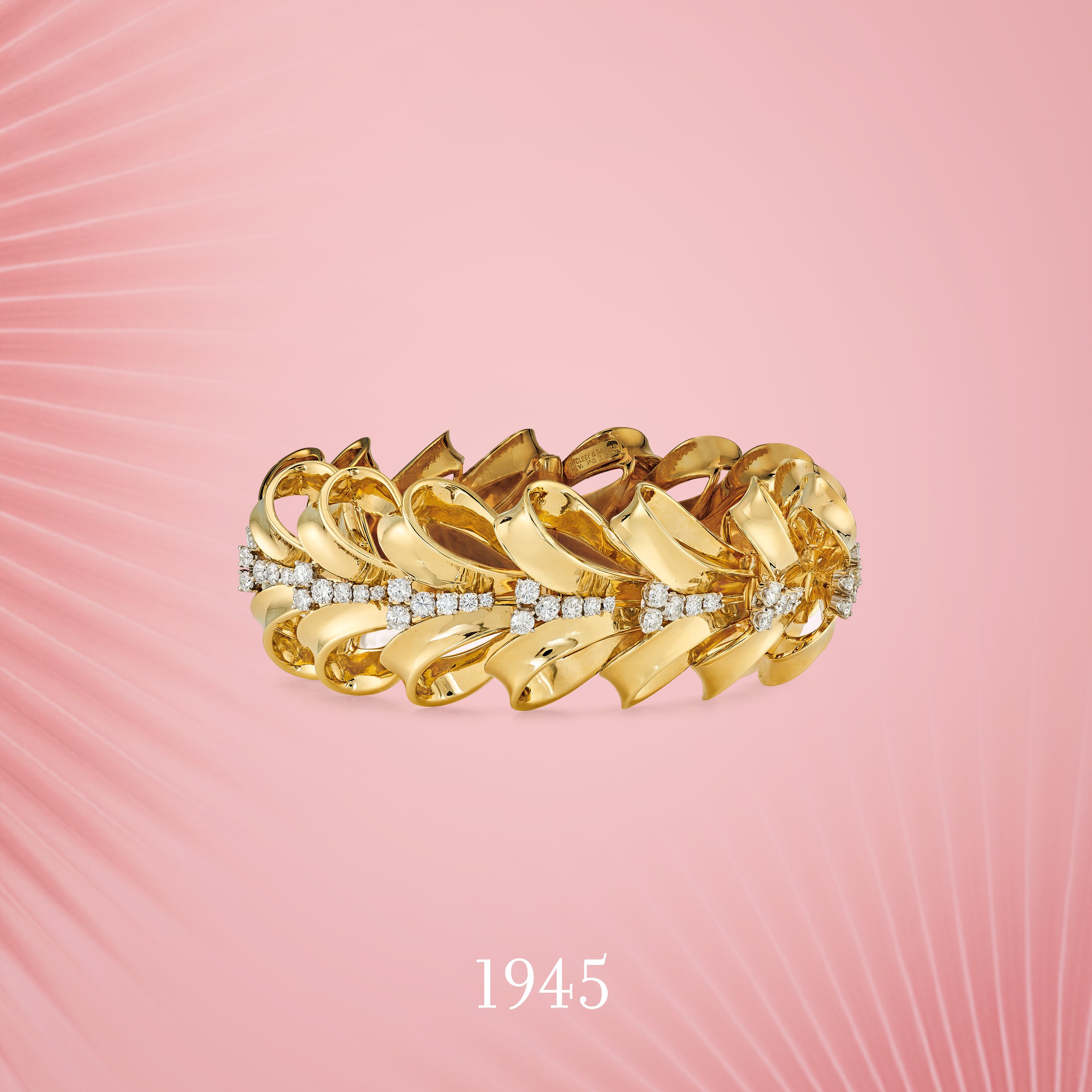 Ribbon bracelet, 1945. 18K yellow gold, diamonds. Van Cleef & Arpels Collection.
