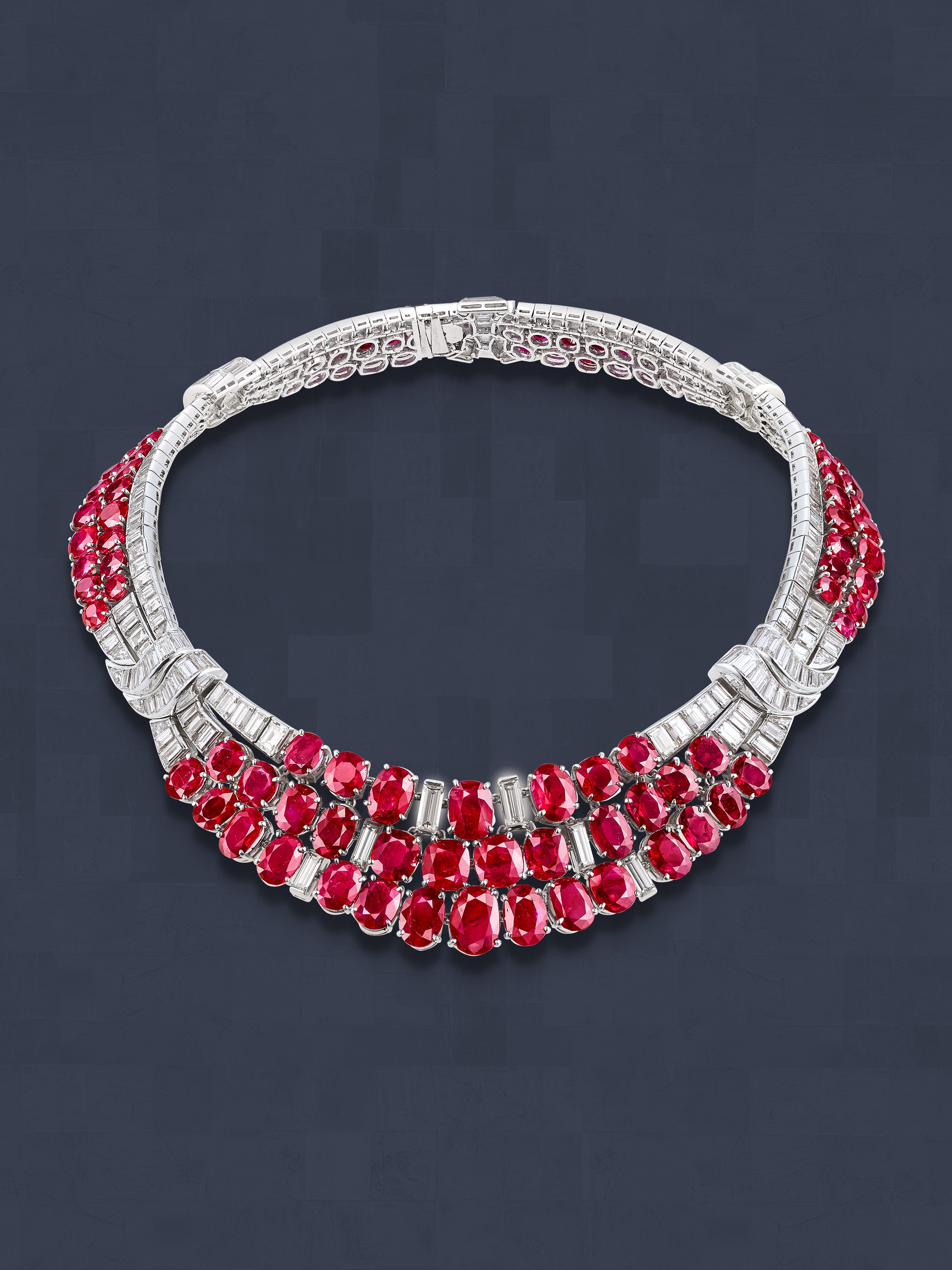 Collier, 1936. Platin, Weißgold, Rubine, Diamanten. Sammlung Van Cleef & Arpels.