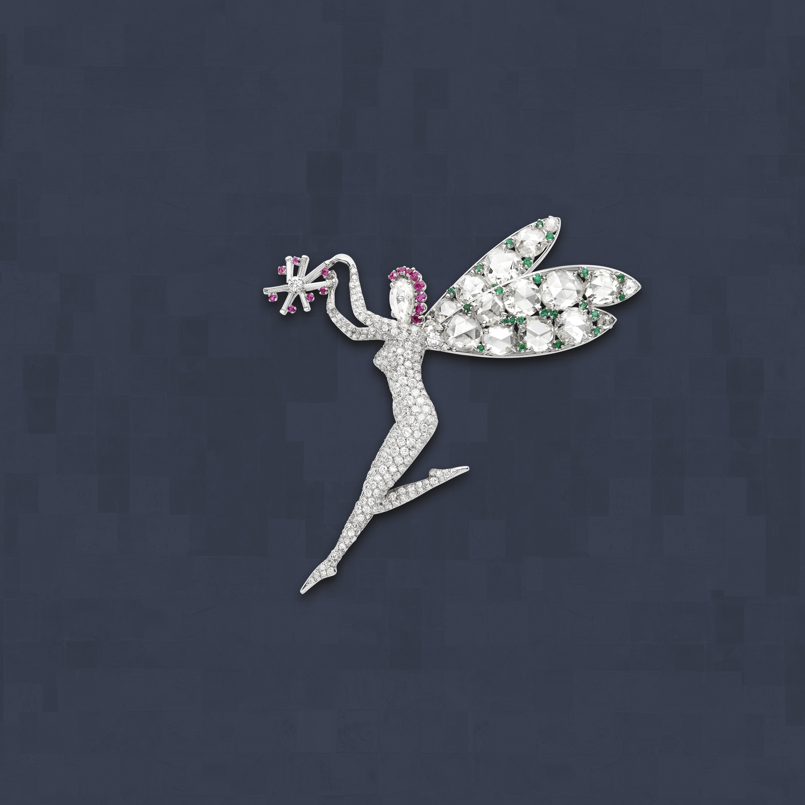 Clip Fée, 1943 Platin, Smaragde, Rubine, Diamanten. Sammlung Van Cleef & Arpels.