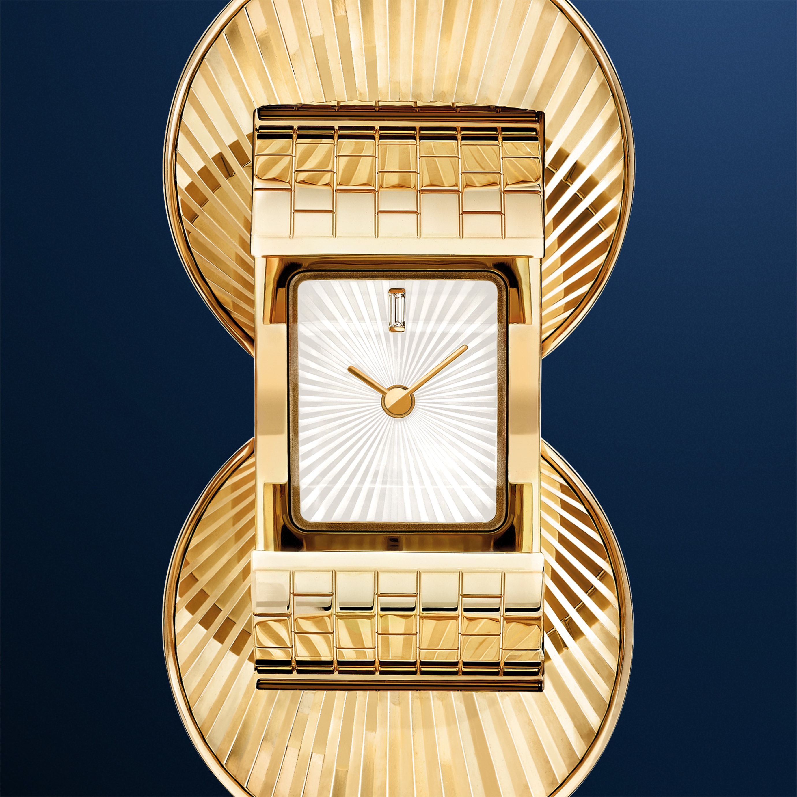 Orologio Ludo Secret. Oro giallo 18 carati, madreperla bianca, diamanti. Collezione di Orologi di Alta Gioielleria, Van Cleef & Arpels.