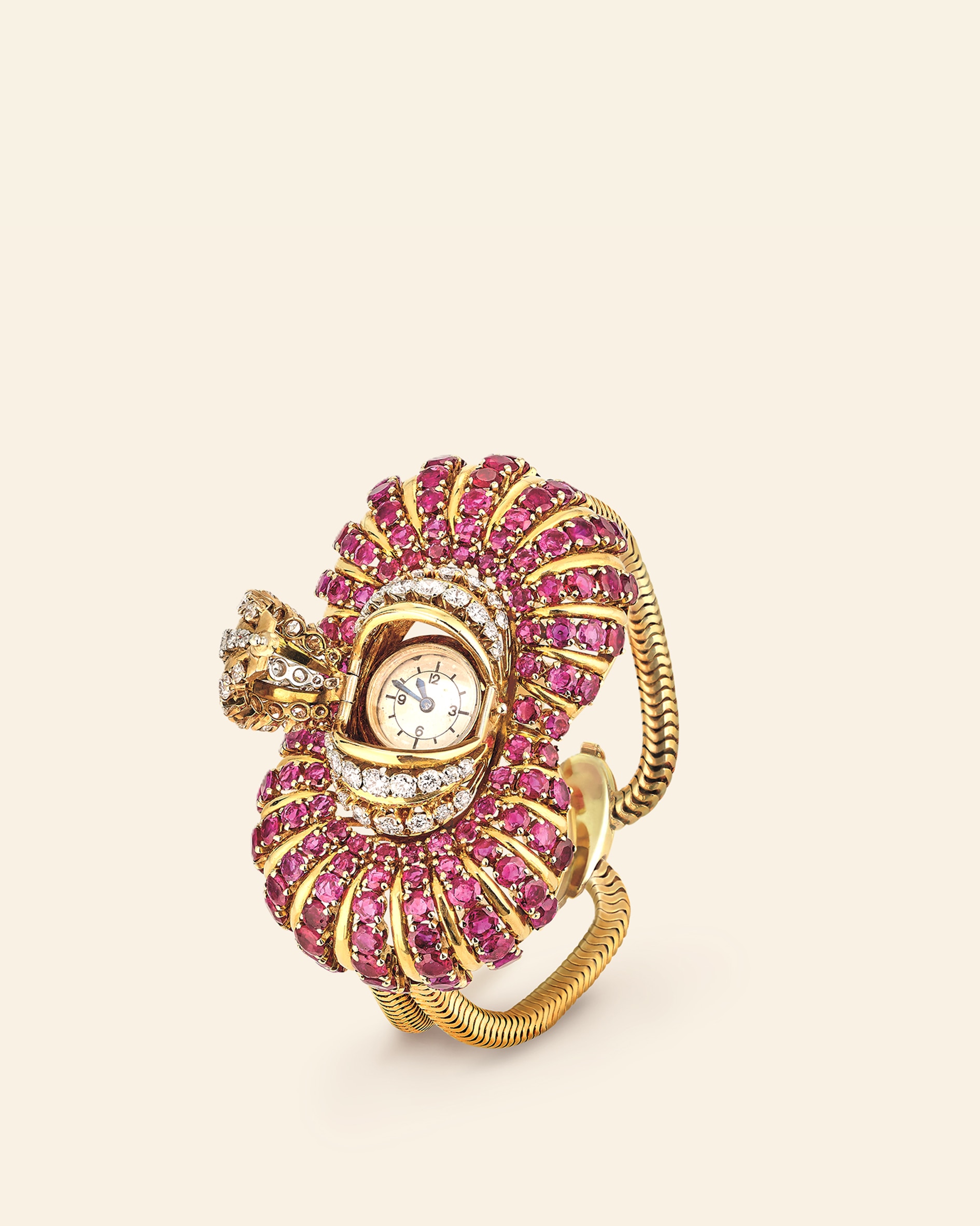 The exhibitions, Van Cleef & Arpels.