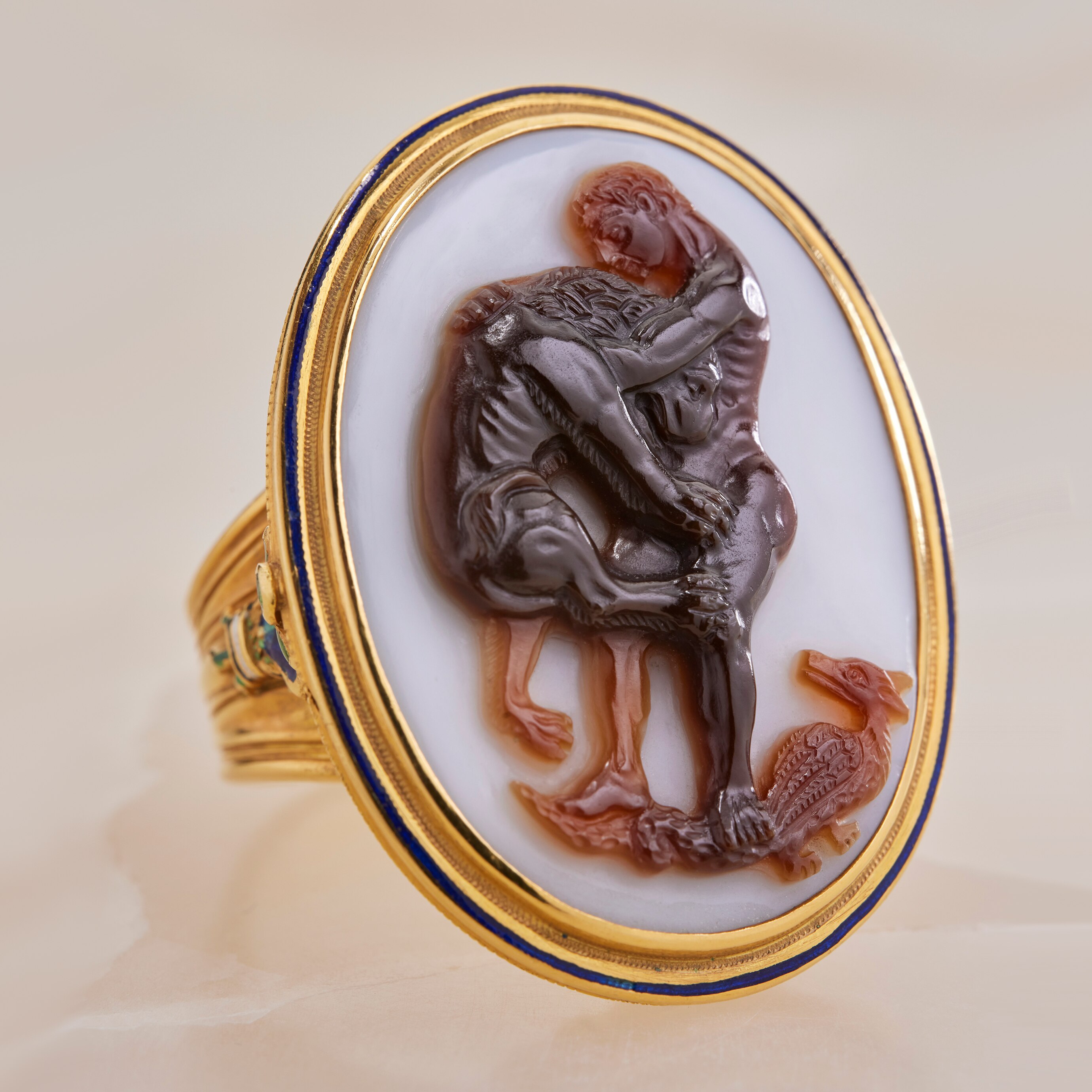 « Engraved gems Cameos, intaglios and rings from the Guy Ladrière