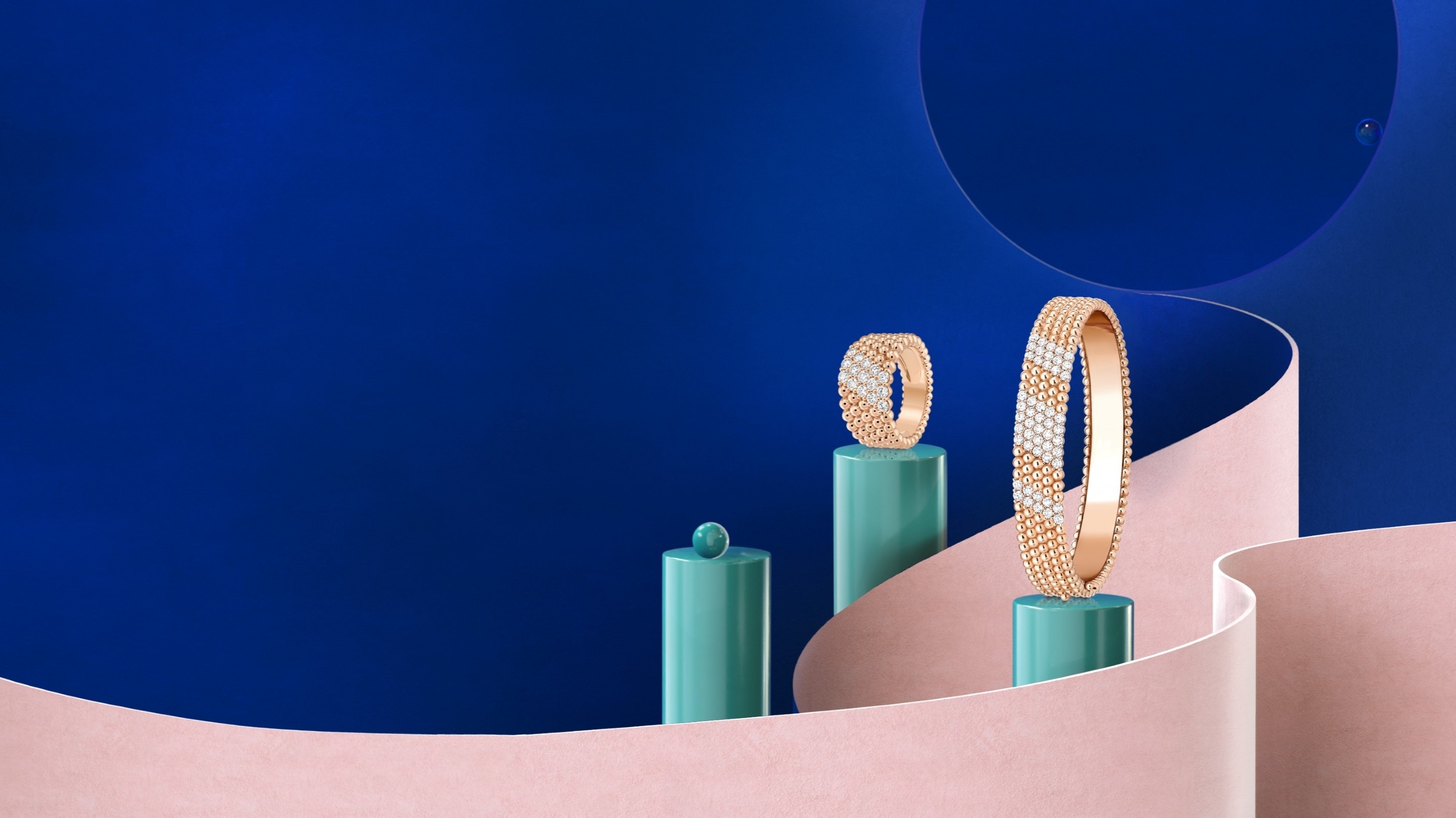 Van Cleef & Arpels invites visitors to a playful stroll through the Perlée® collection universe in Busan, South Korea