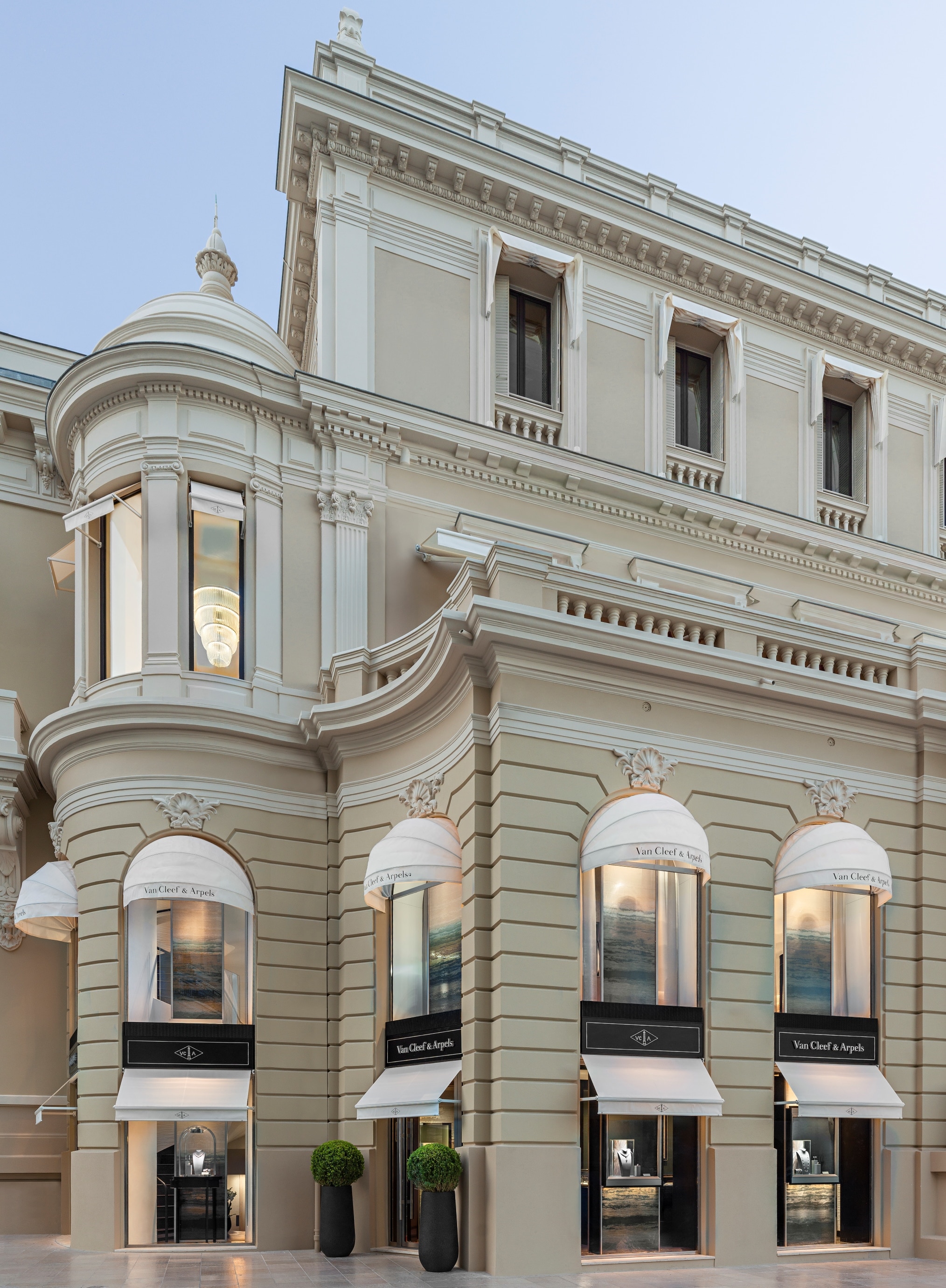 Boutique à Monaco, Van Cleef & Arpels.