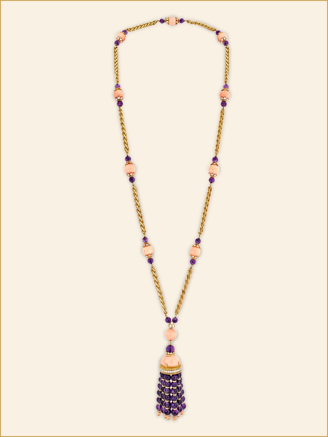 <p>"Long necklaces by</p>
<p>Van Cleef & Arpels", an exhibition in Geneva, Switzerland</p>
 - Geneva, Switzerland