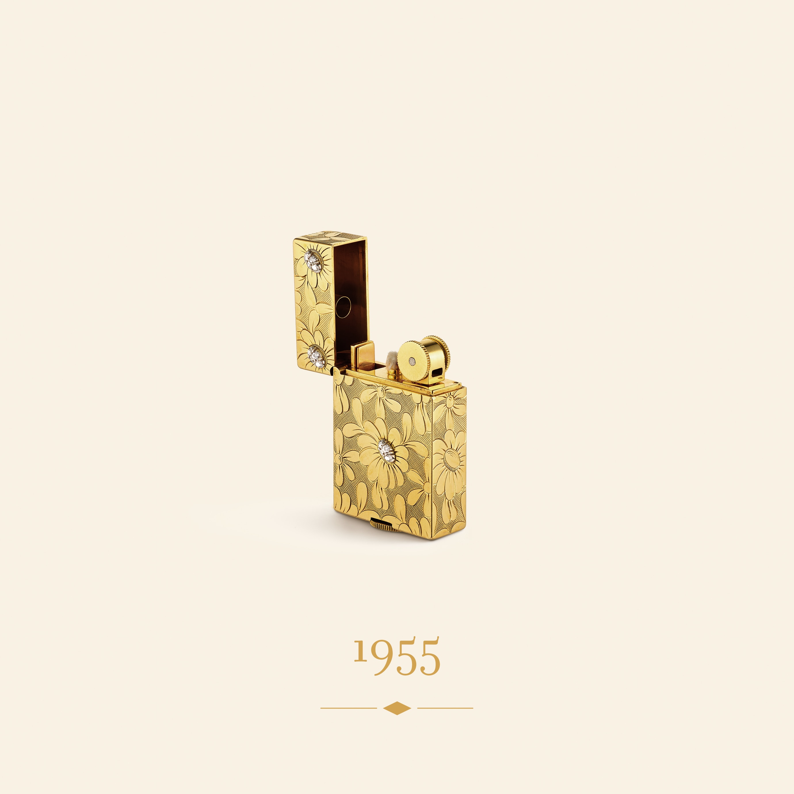 Daisy lighter, 1955. Yellow gold, platinum, diamonds. Van Cleef & Arpels Collection.