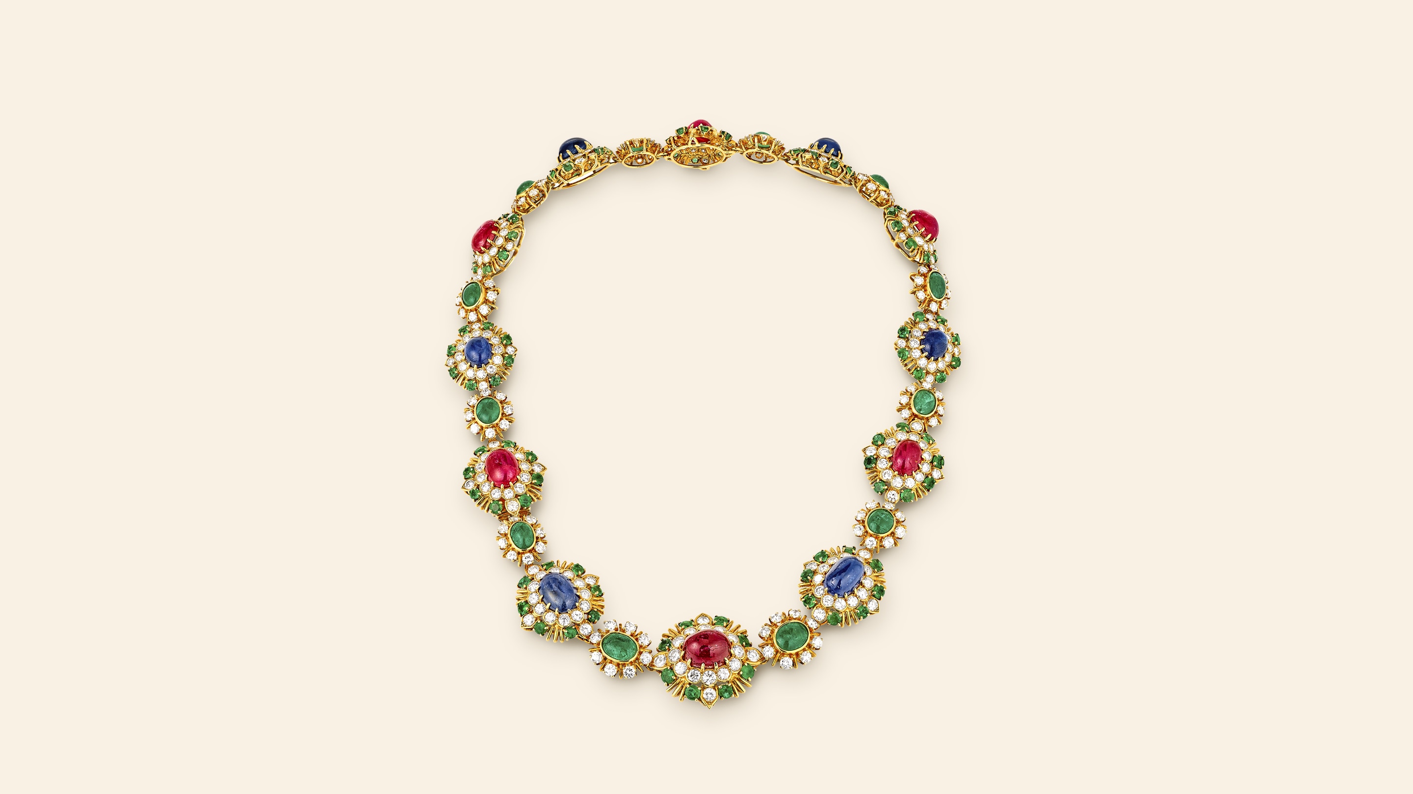 "Interplays of colors by Van Cleef & Arpels, from the 1960s to the 1970s" exhibition