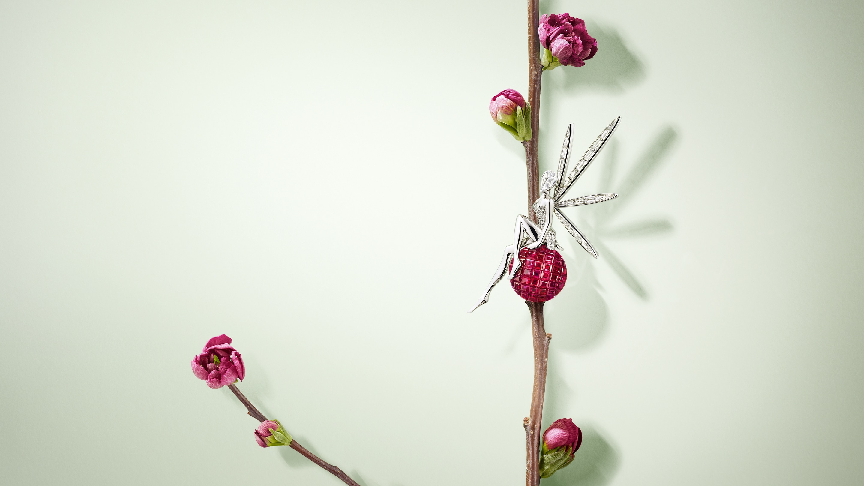 Van Cleef & Arpels unveils its second boutique in Malaysia