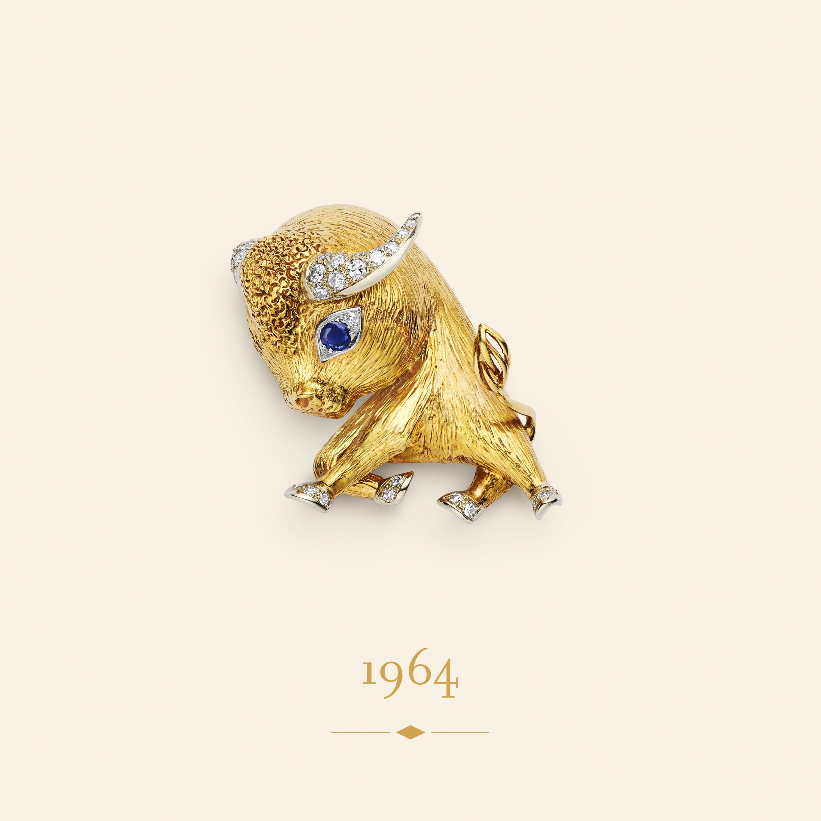 Bull clip, 1964. Yellow gold, platinum, sapphire, diamonds. Van Cleef & Arpels Collection.