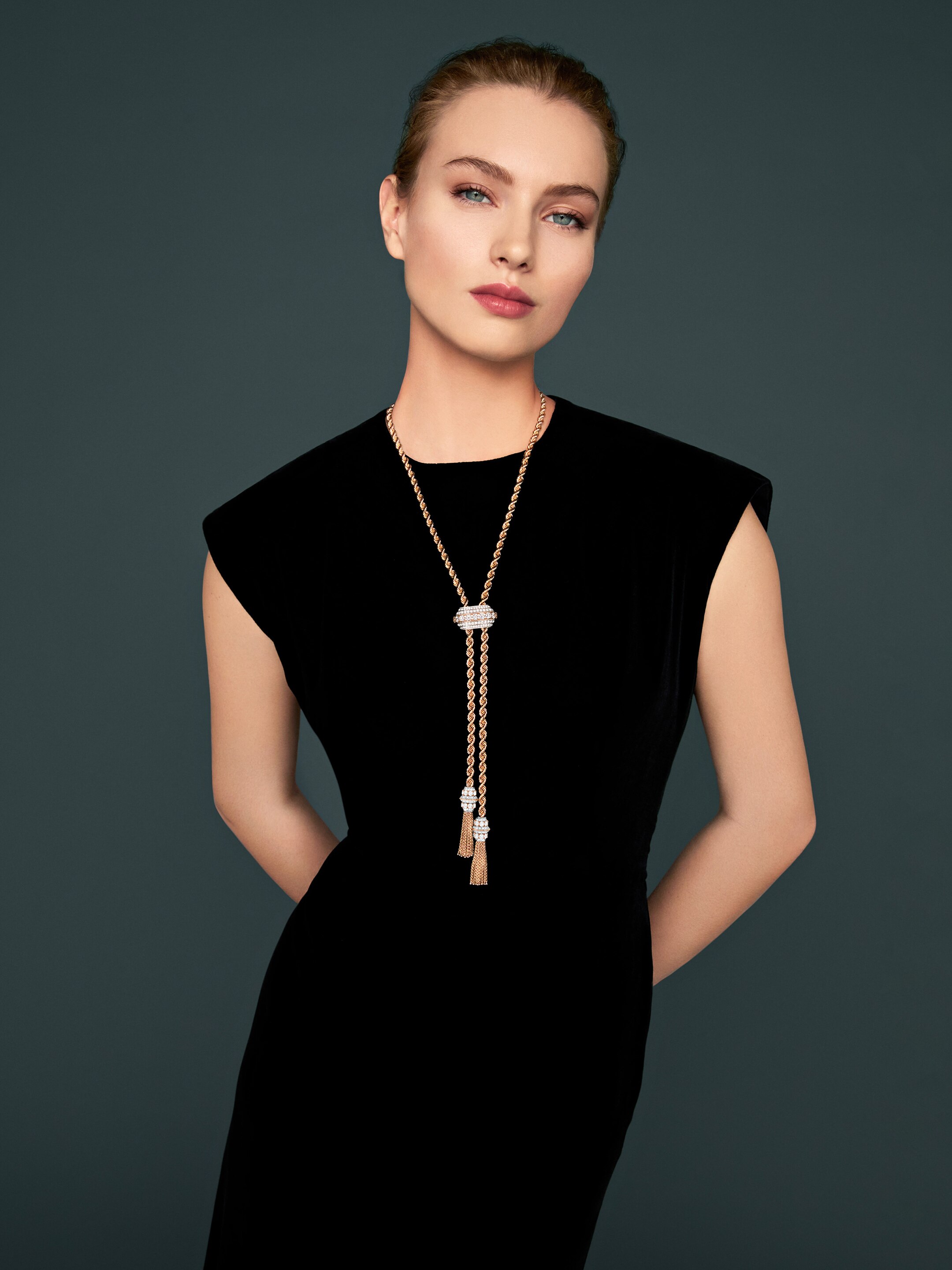 Liane long necklace. 18K rose gold, rhodium plated 18K white gold, diamonds. Liane collection, Van Cleef & Arpels.