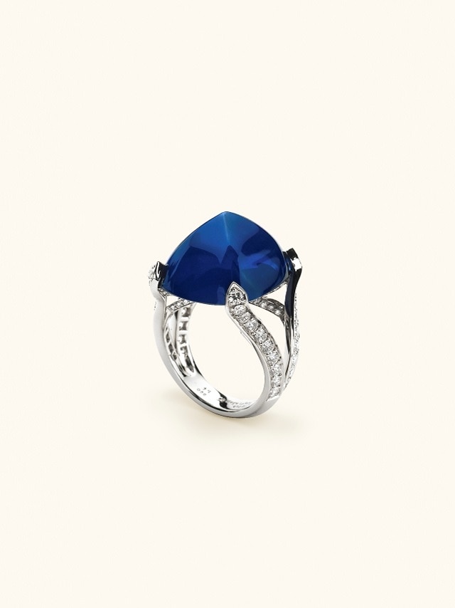 The High Jewelry thematic collections of Van Cleef & Arpels