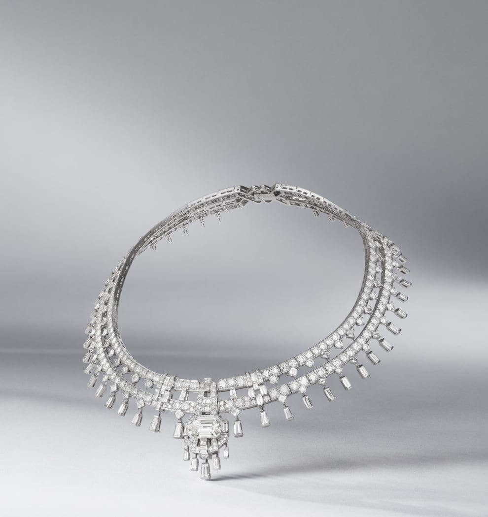 Maison Van Cleef & Arpels – Jewelry and High Jewelry, place Vendôme in  Paris since 1906