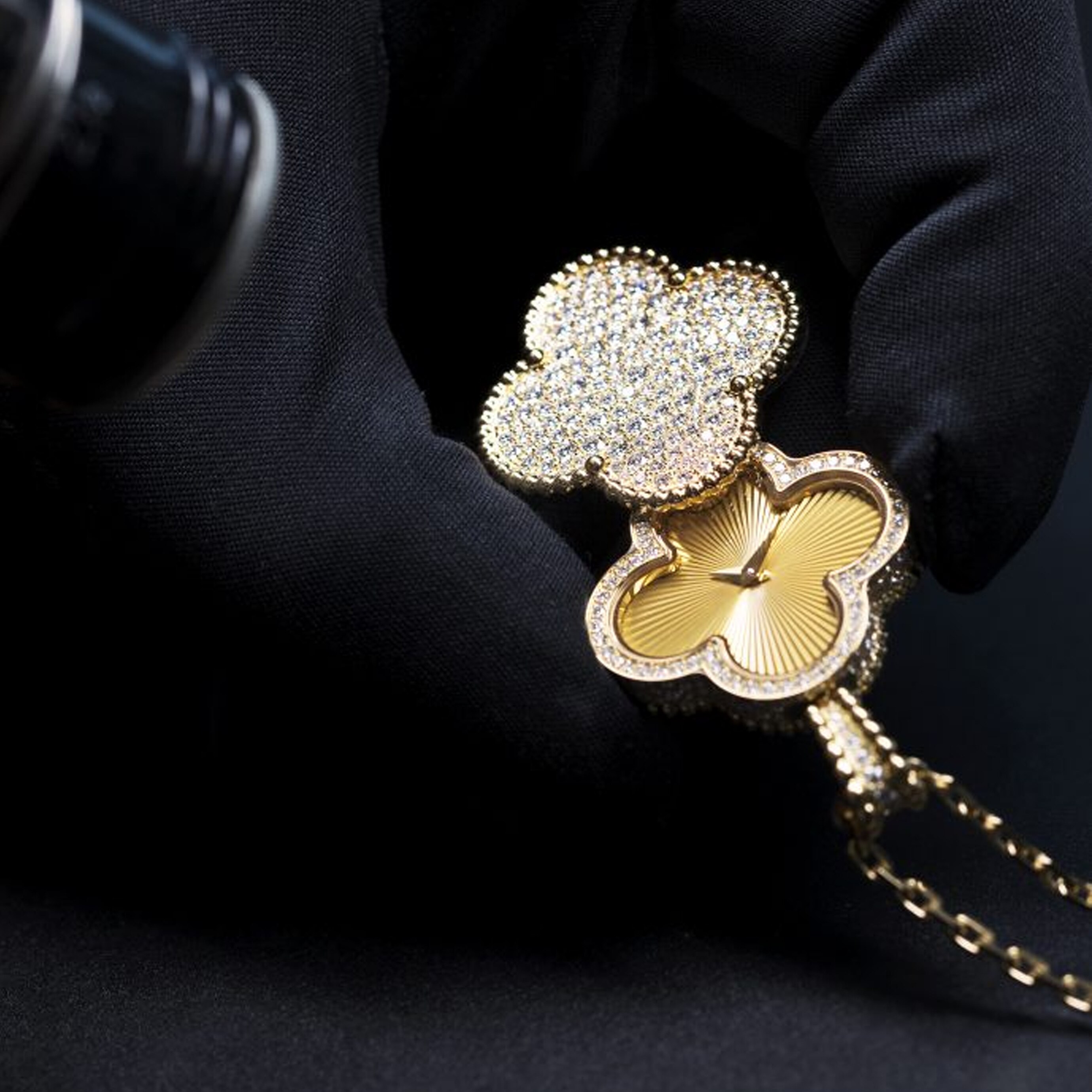 アルハンブラ ウォッチ - Van Cleef & Arpels