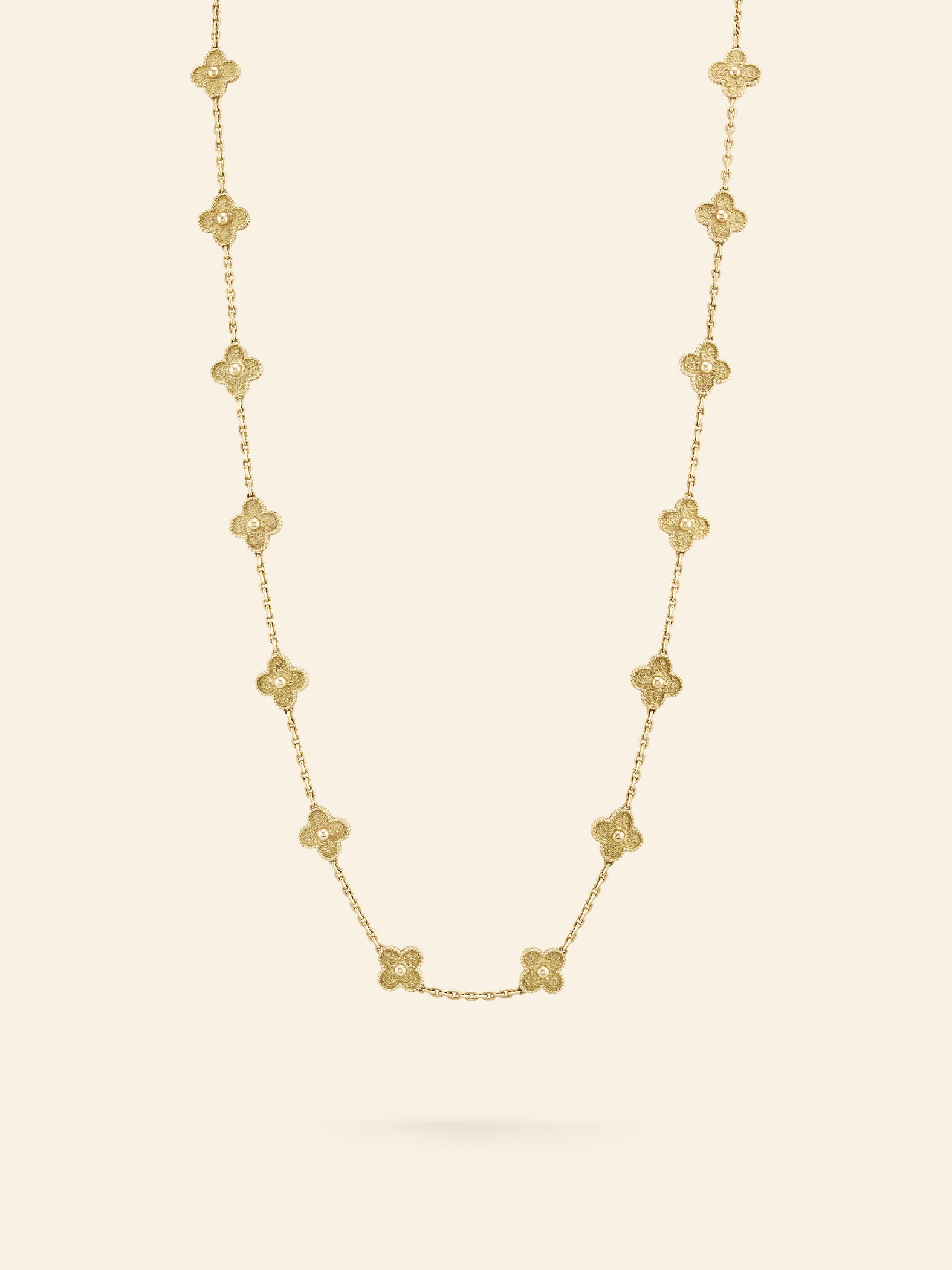 Alhambra long necklace, 1979. 18K yellow gold. Van Cleef & Arpels Collection.