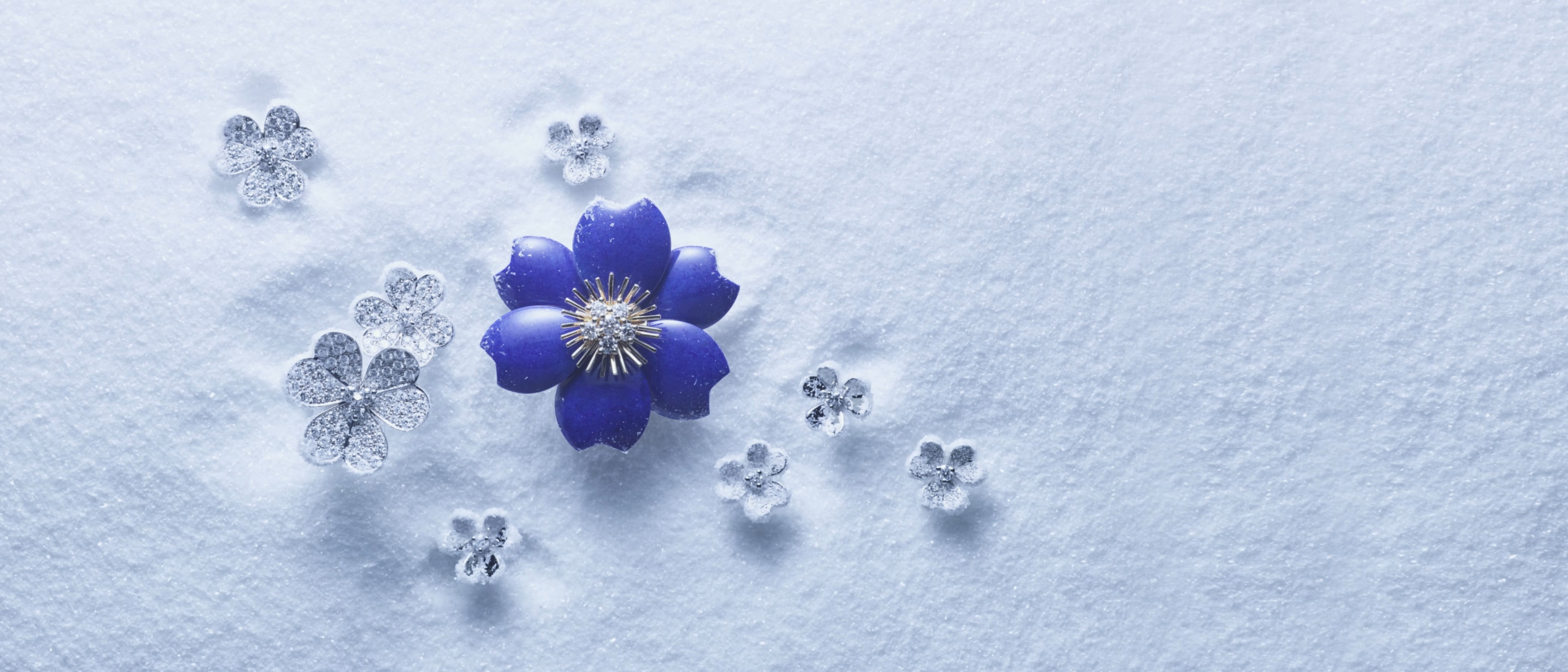 Jewelry gifts selection - Van Cleef & Arpels