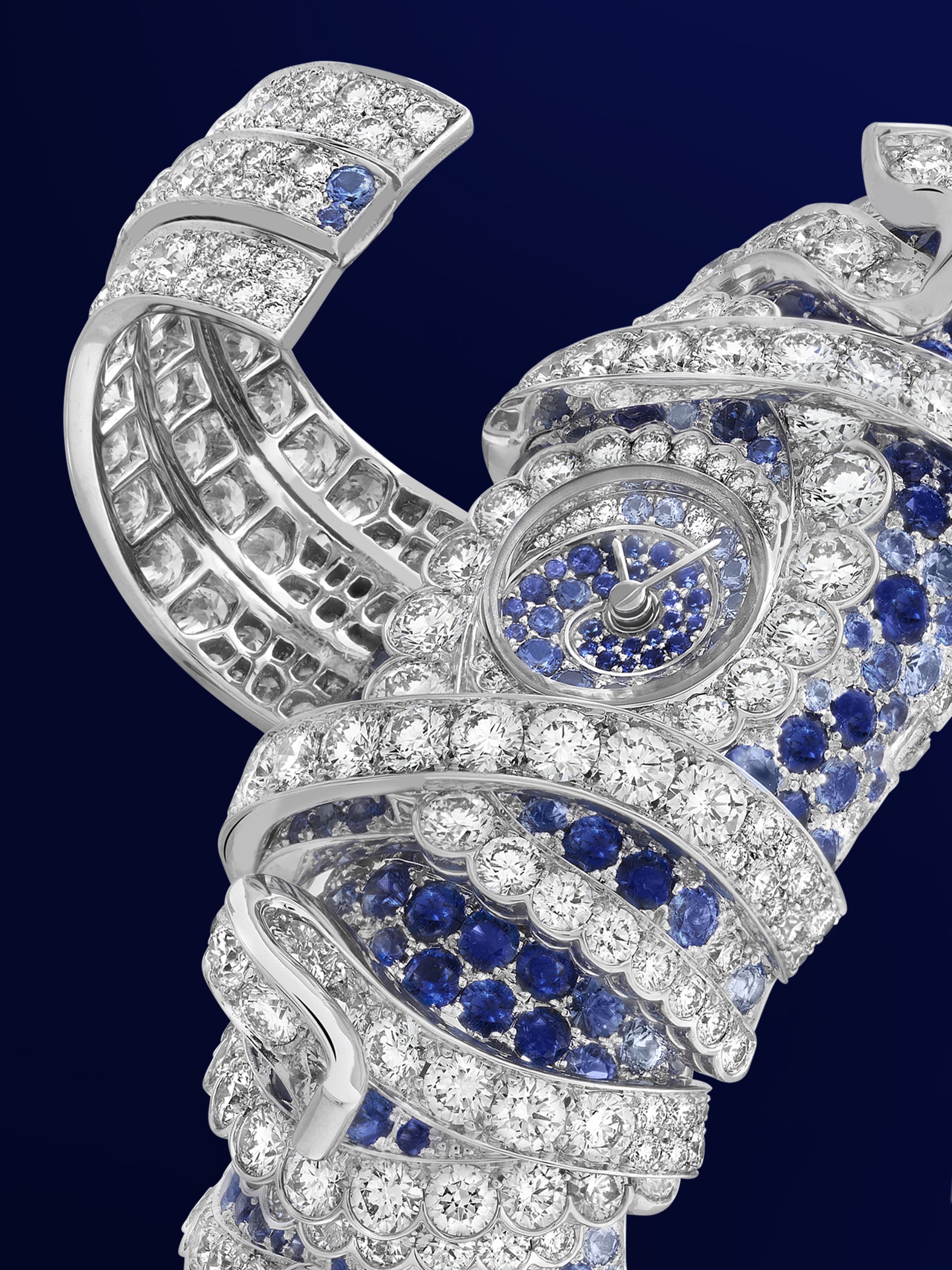 Montre à Secret Ulysse & Pénélope. Or blanc, saphirs, diamants, mouvement quartz. Collection montres de Haute Joaillerie, Van Cleef & Arpels.