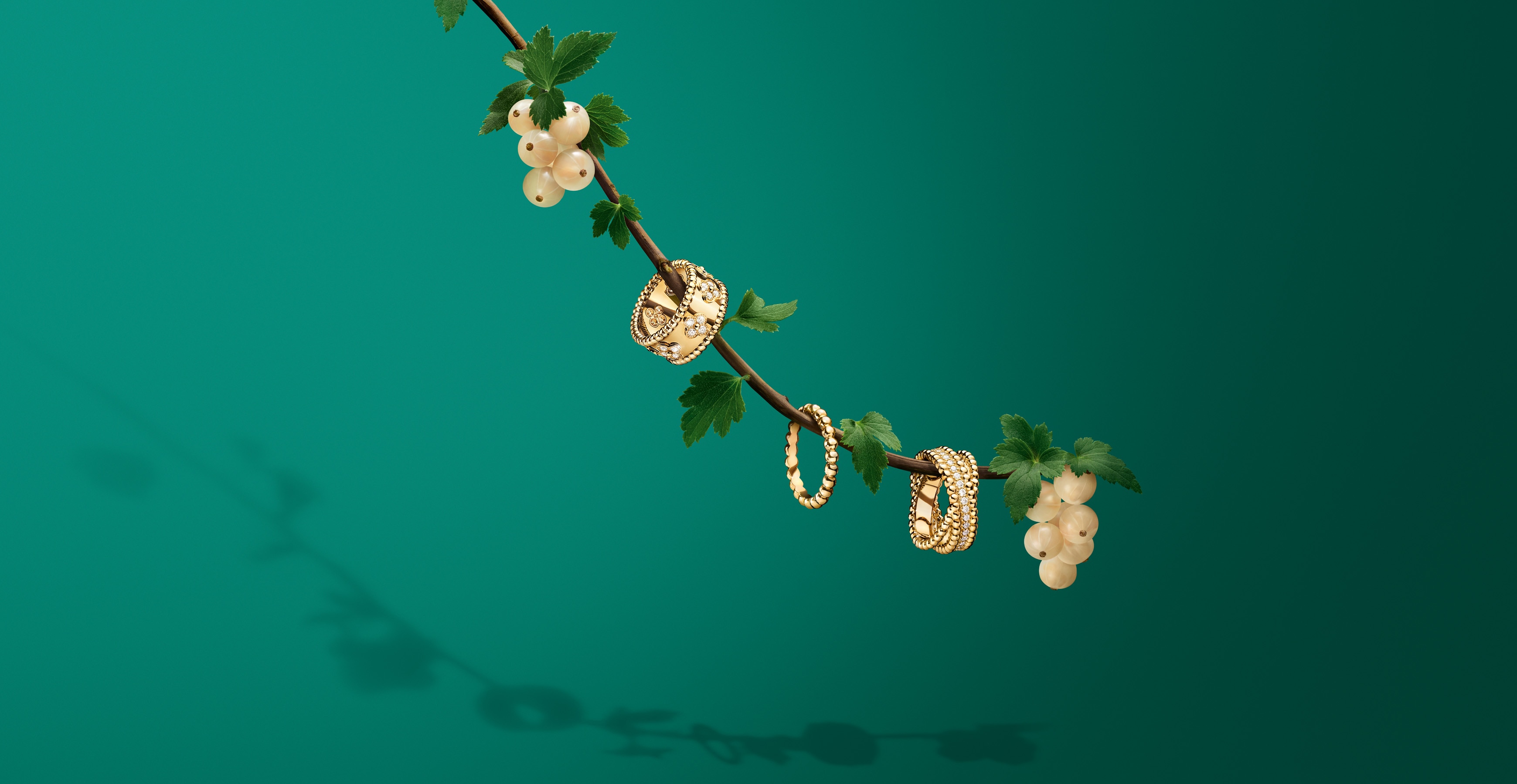 Perlée collection, Van Cleef & Arpels.